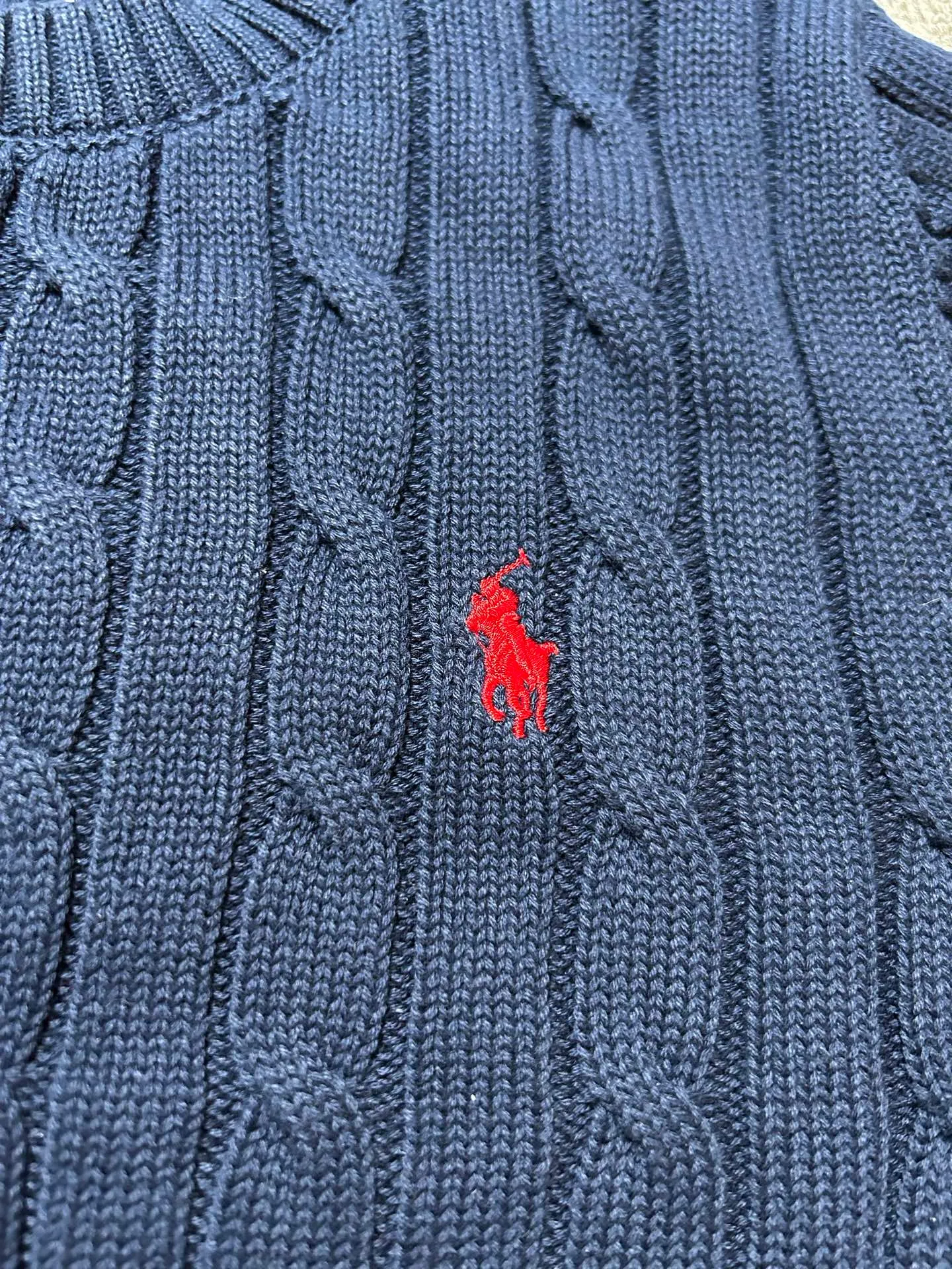 P160 Polo Ralph Lauren SS23 solid color logo embroidered sweater, official website logo on the collar. Scan the QR code to enter the official website and compare the quality at will. Size: XS-L